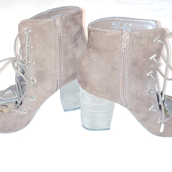 Carlos Santana heels - Picture 4 of 5